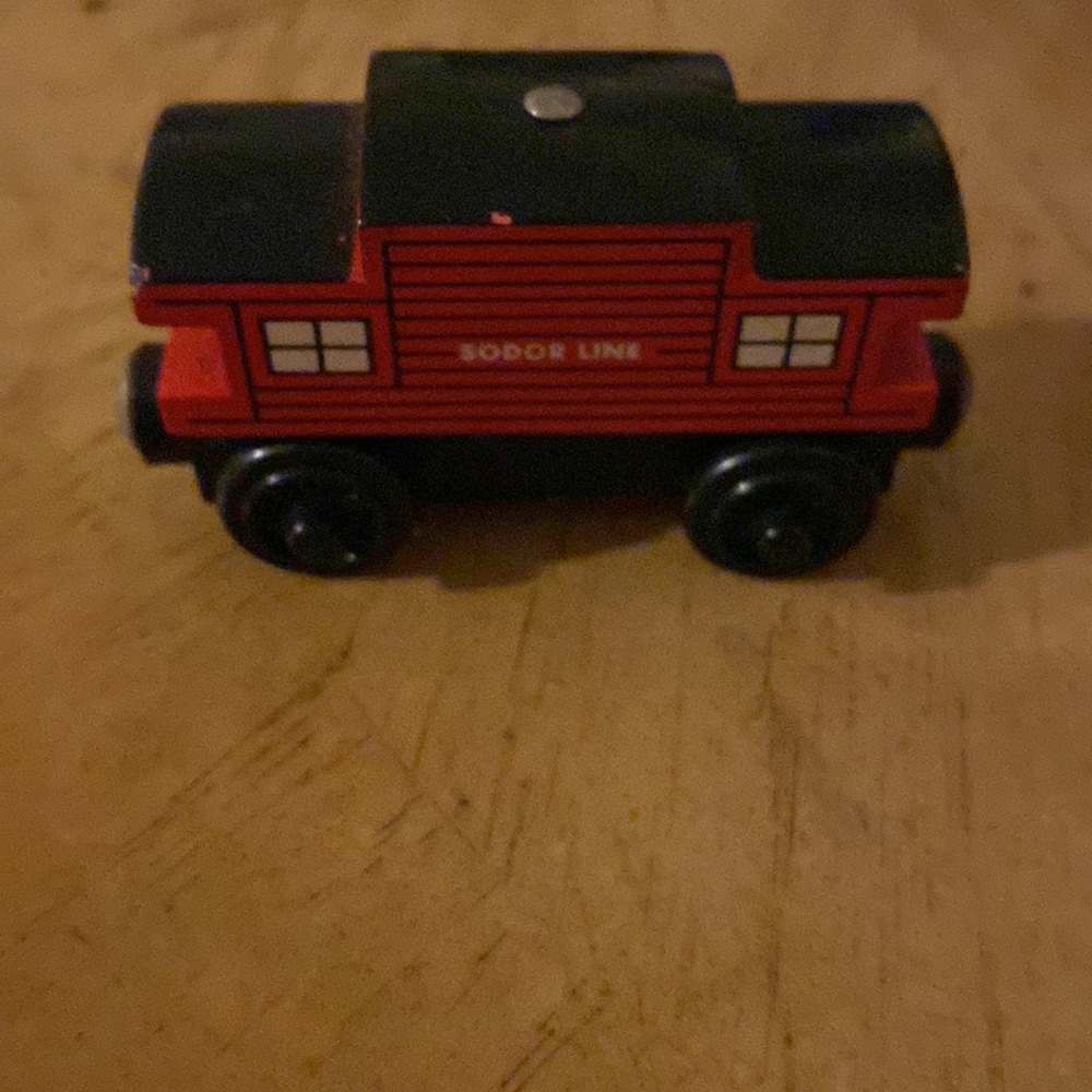 Thomas & Friend - Picture 4 of 4